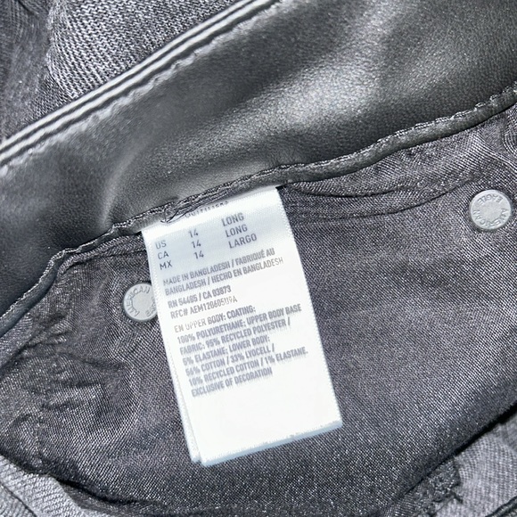 American Eagle Super High Rise Black Ankle Straight Jeans size 14 LONG - Picture 4 of 6
